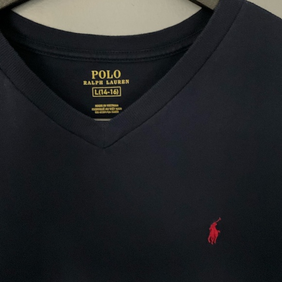 BOY’S POLO RALPH LAUREN SHORT SLEEVE VNECK TSHIRT SIZE LARGE 14/16 - Picture 2 of 4